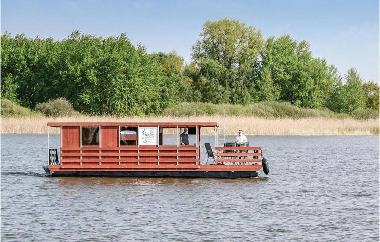 Boot für 6 Personen, mit Terrasse