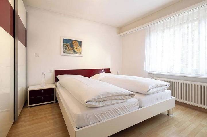 Ganze Wohnung, Paradies 021 Appartement/Fewo, Bad, Wc, 4-Bettwohnung in Arosa, Plessur Alpen