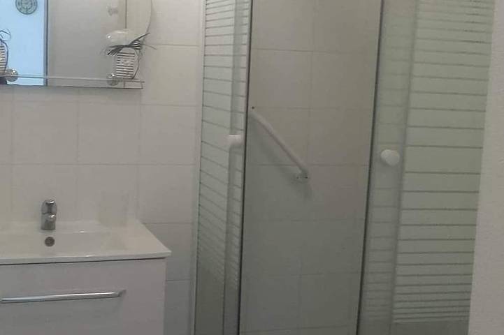 Gîte pour 2 personnes, avec piscine dans Casino De Chatelaillon - 3