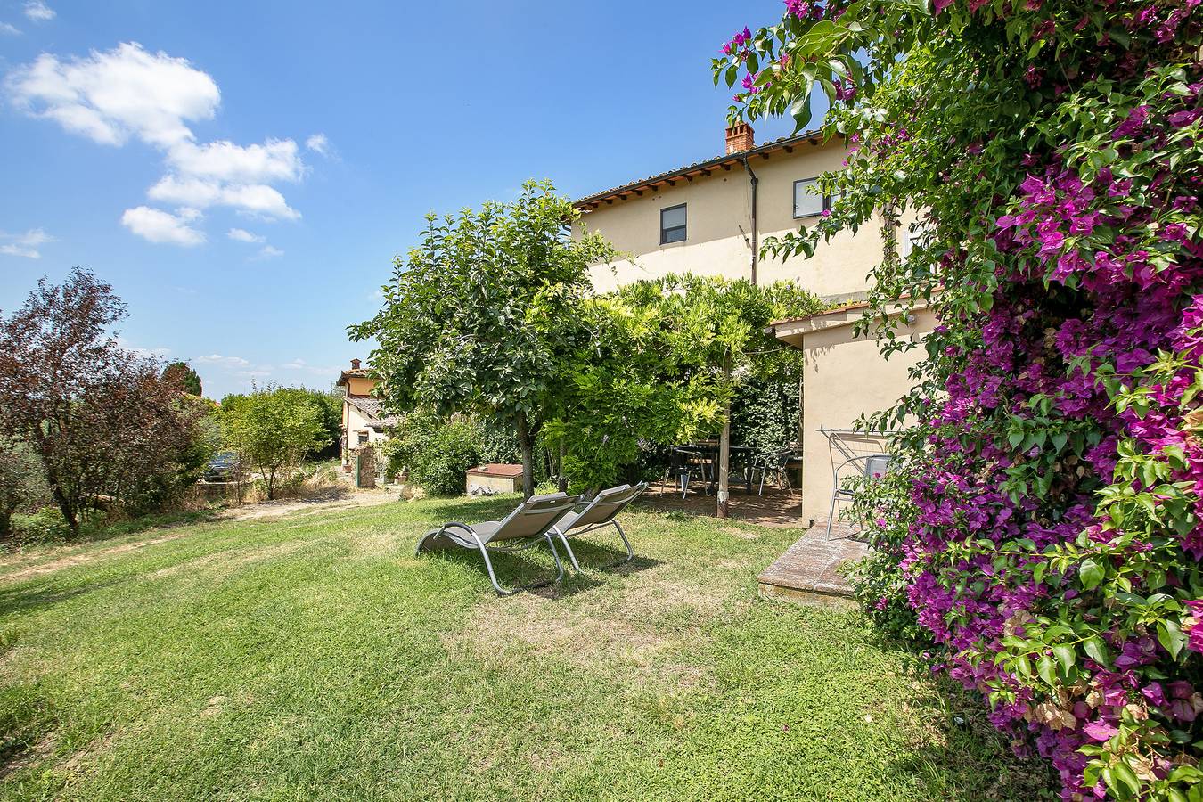 Relaxing Tuscan Country near Florence in Comune di Galuzzo (1861-1865), Province de Florence
