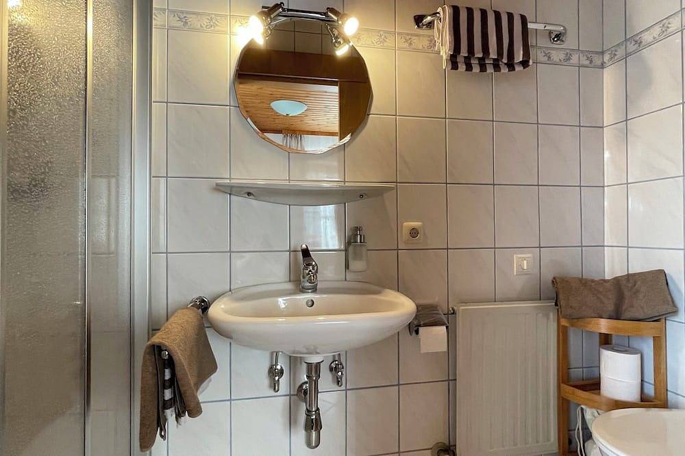 Zimmer Tobias – Komfort-Zimmer mit Bergblick, Julius Appartements Wagrain in Wagrain, Ski Amadé
