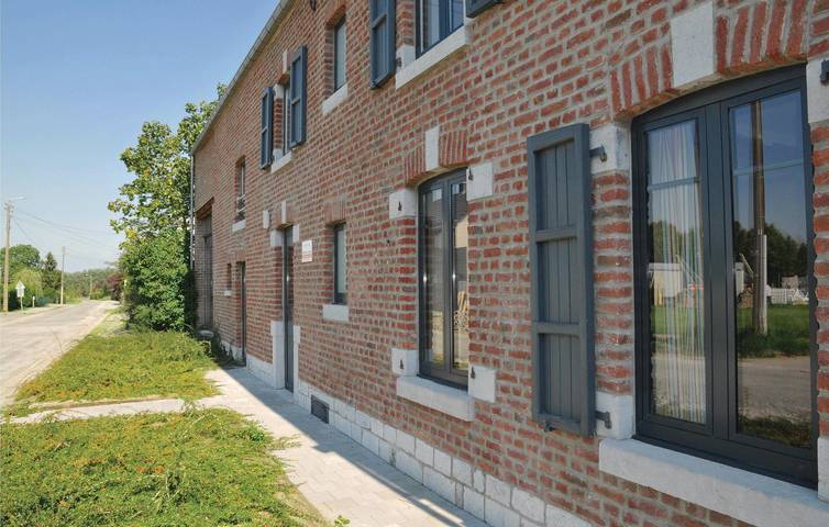 Location de vacances pour 14 personnes, avec jardin et terrasse, adapté aux familles dans Grandhan - 3