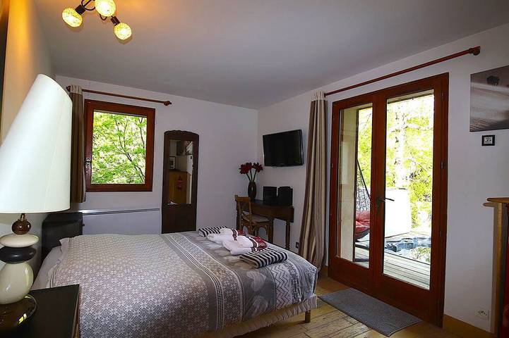 Chalet Ski Au Pied 14 Personnes Jacuzzi Vue Montagne Vars Les Claux in Vars, Région de Briançon
