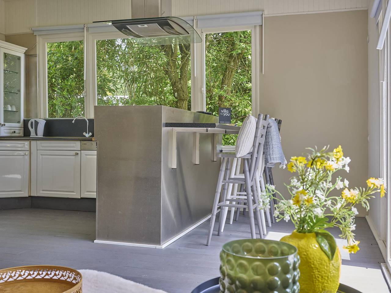 Ferienhaus im Ferienpark mit Schwimmbad in Lage Mierde, Nordbrabant