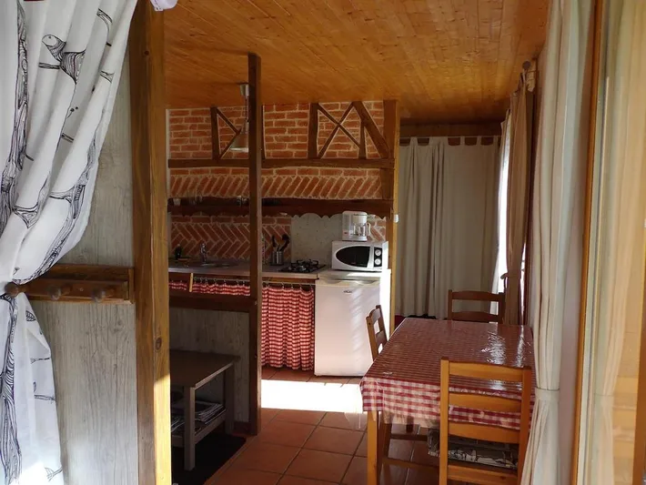Casa de vacaciones para 4 personas, con piscina además de jardín y vistas - 1