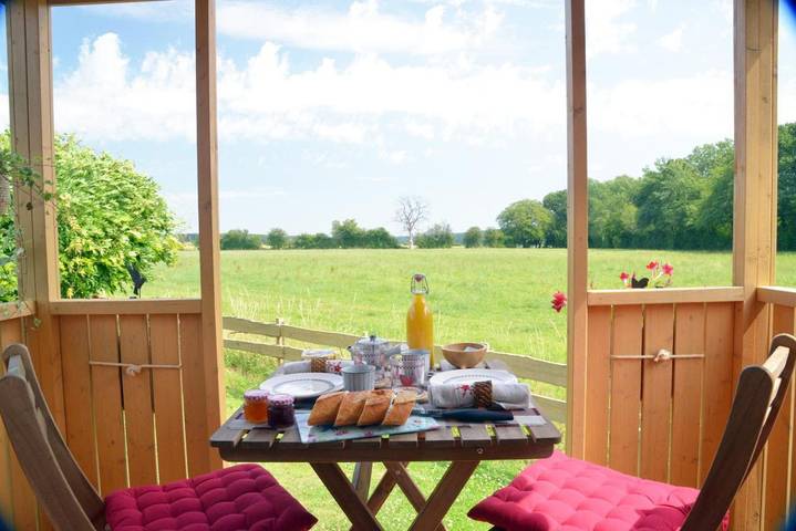 Maison de campagne pour 2 personnes, avec jardin ainsi que vue et sauna, animaux acceptés à Chimay - 4