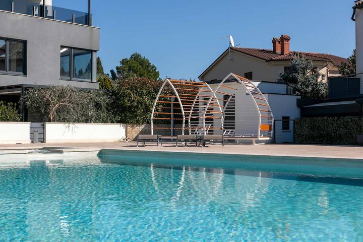 Ganze Wohnung, Sunset Bay apartment with pool in Medulin in Medulin Stadt, Medulin