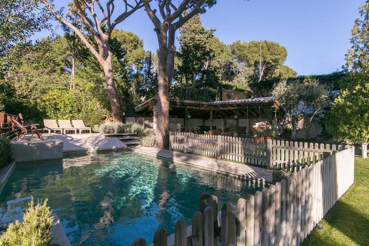 Villa pour 10 personnes, avec terrasse ainsi que jardin et piscine, animaux acceptés dans Calella de Palafrugell - 4