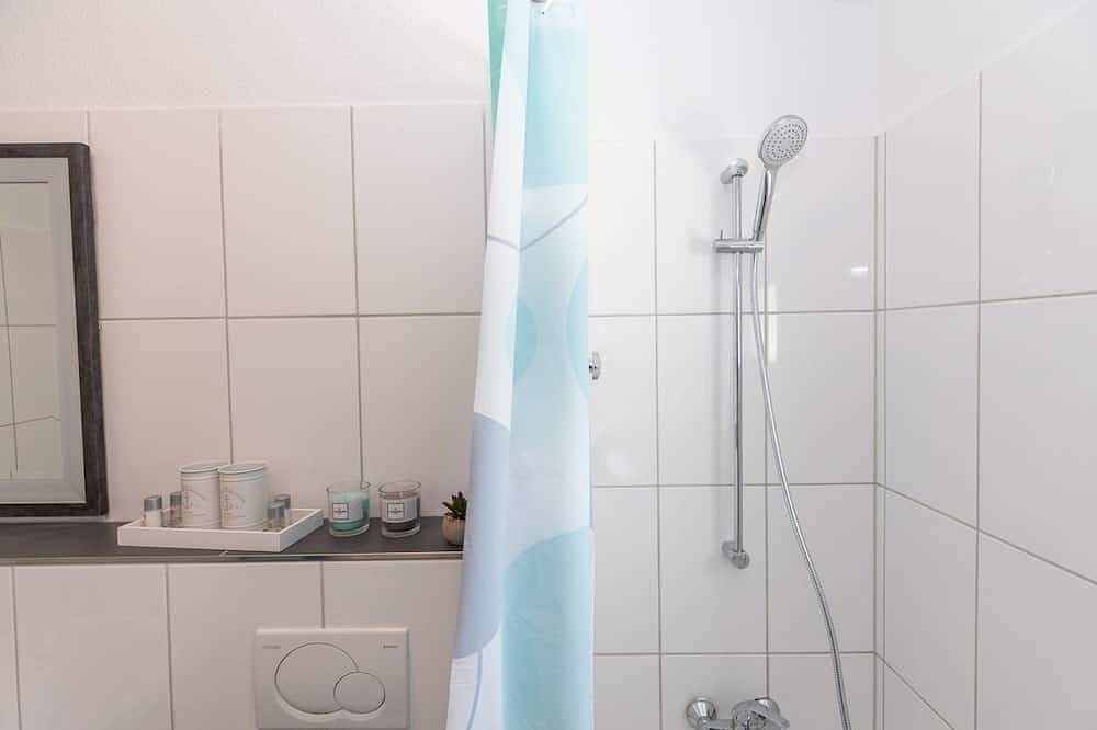 Ganze Wohnung, Modern eingerichtete Gästewohnung in Velbert (nahe Essen-Düsseldorf-Wuppertal) in Velbert, Kreis Mettmann