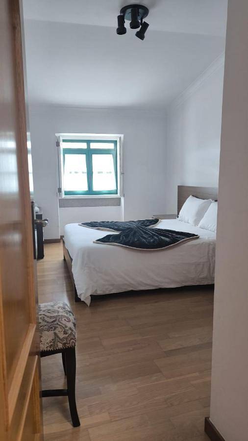 Gîte pour 12 personnes, avec balcon et vue dans Torre de Moncorvo - 4