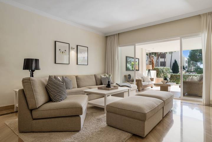 Ferienwohnung für 4 Personen, mit Meerblick und Balkon sowie Terrasse und Garten in Marbella - 4