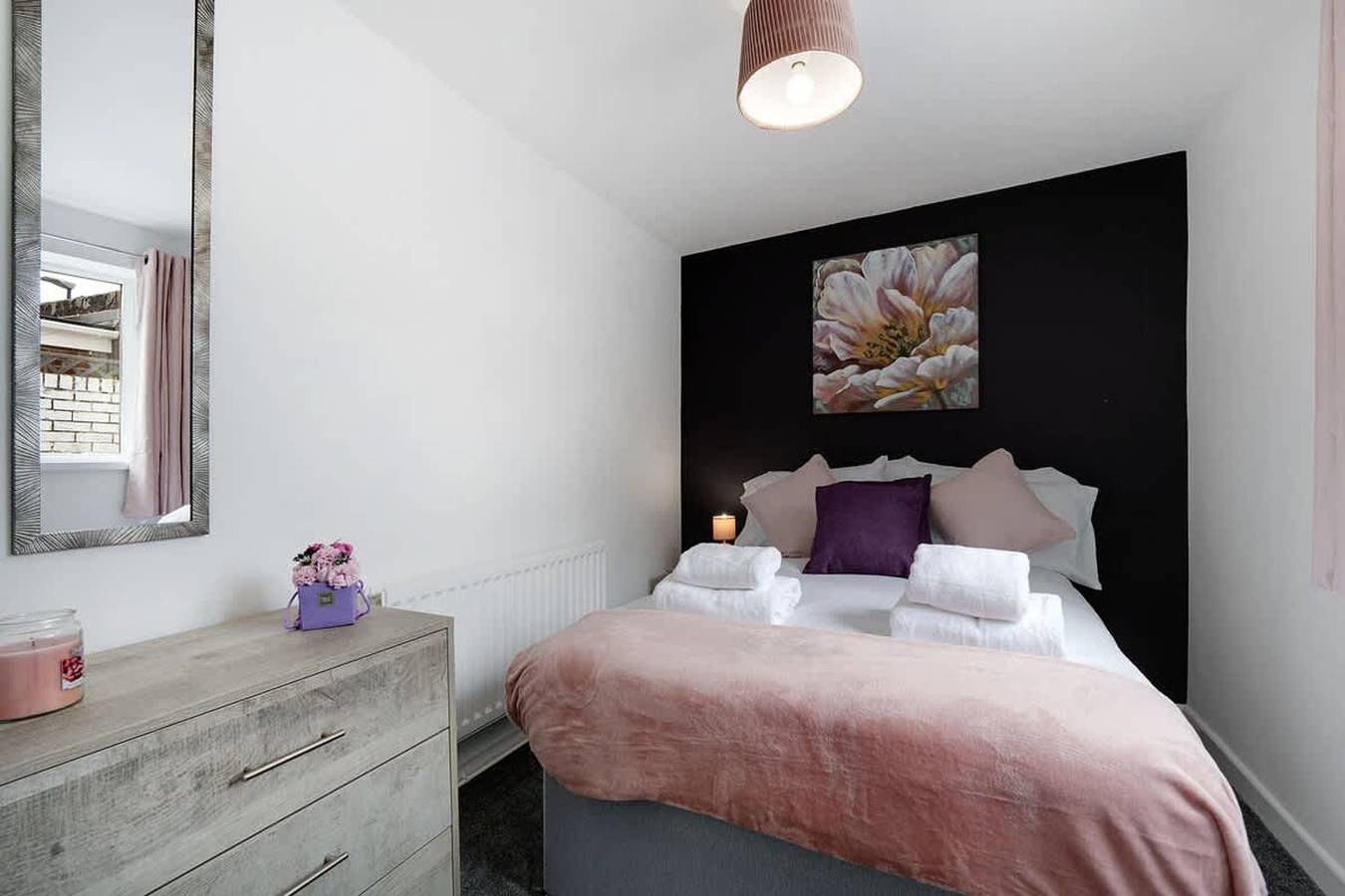 3 Bed in Sunderland with free Wifi in Sunderland
