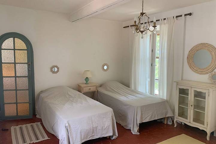 Location de vacances pour 6 personnes, avec balcon et jardin, animaux acceptés à Claviers - 4