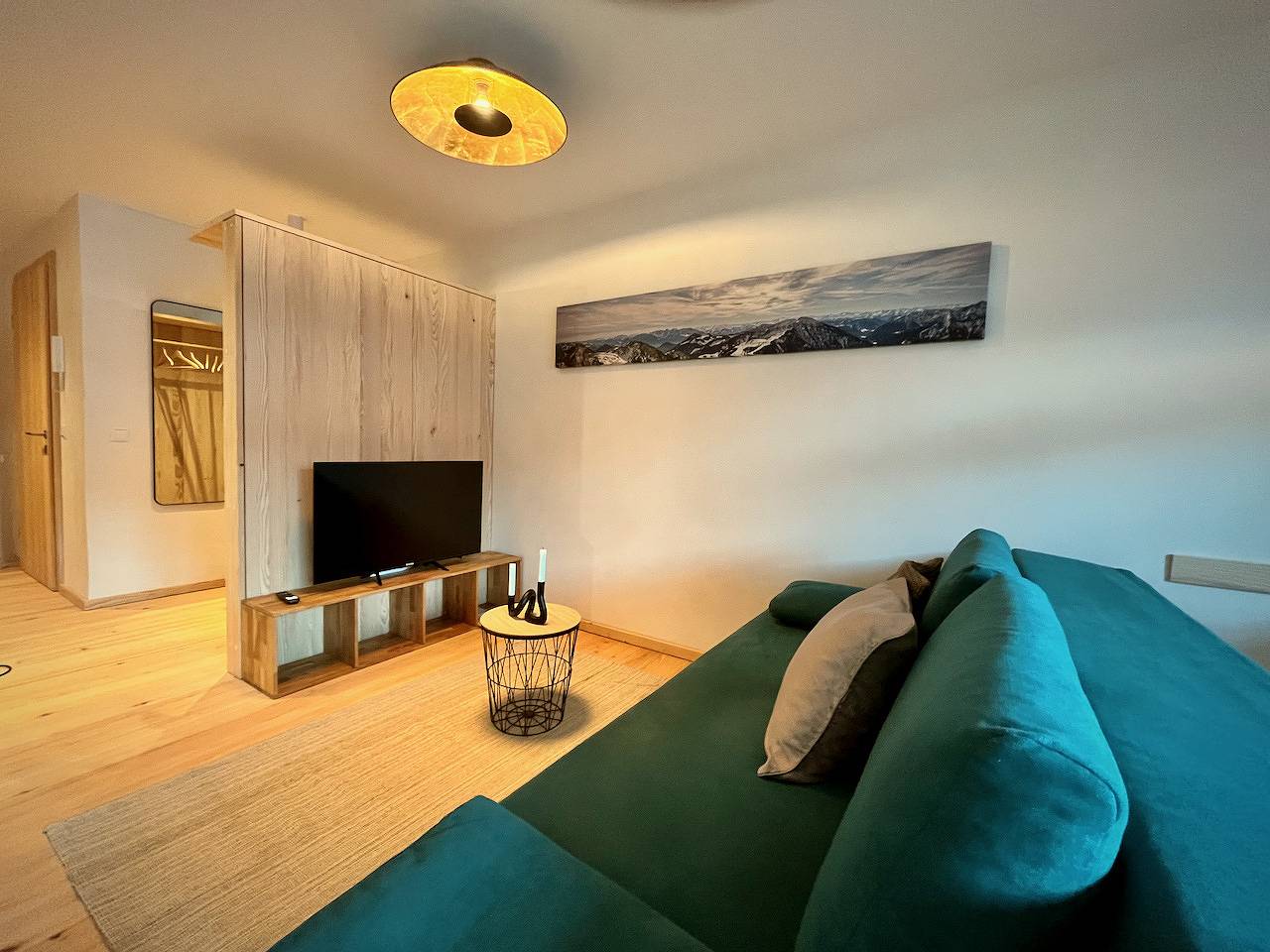 Ganze Ferienwohnung, Ferien beim Müllner - Ferienwohnung Heuberg, 60qm mit Balkon, für max. 4 Personen in Wendelstein, Brannenburg