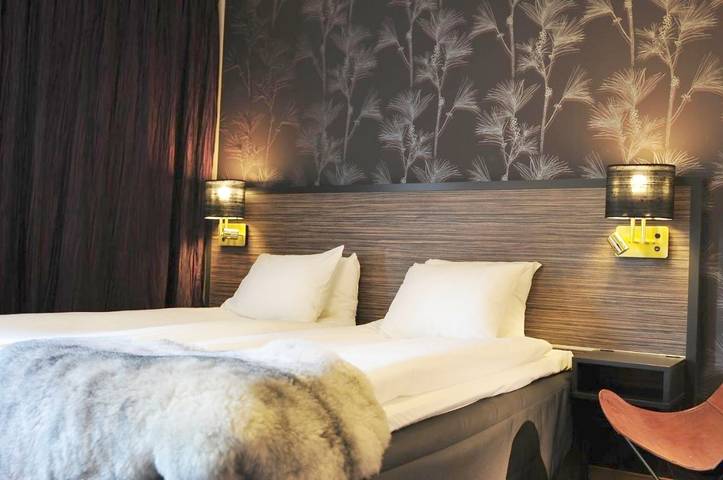 Hotel für 2 Personen, mit Sauna und Whirlpool sowie Terrasse in Linköping - 4