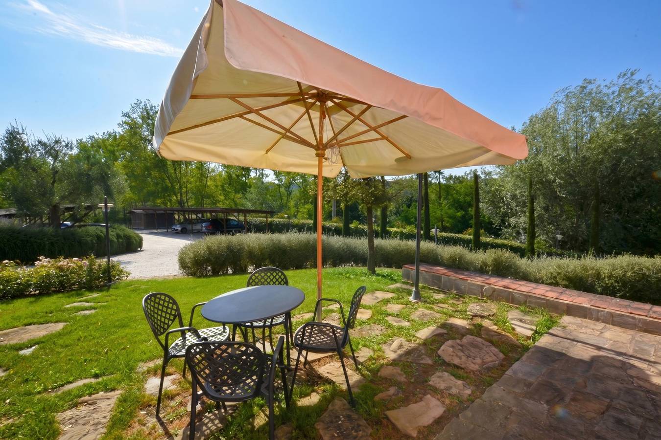 Appartamento intero, Francigena 8 in Castelfiorentino, Firenze province