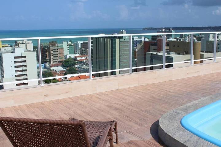 Casas e apartamentos de temporada para 4 pessoas, com piscina e terraço em Cabo Branco