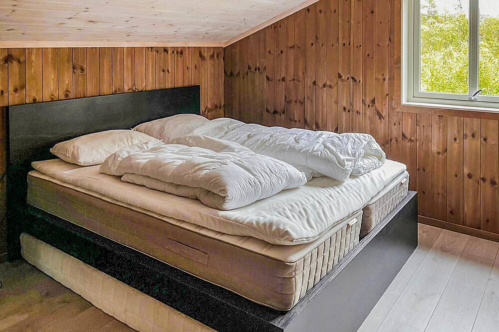 Cozy home in Hovden i Setesdal - with jacuzzi in Hovden, Bykle 