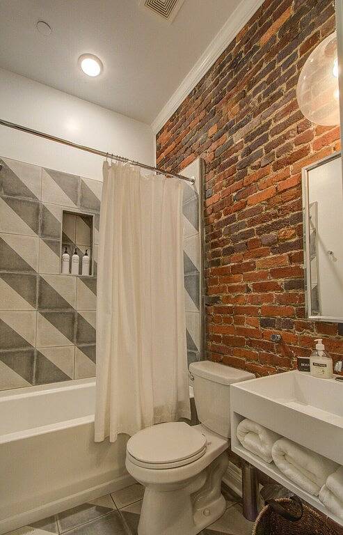 Ganze Wohnung, Phenomenal Downtown Condo auf der 2. Ave! in Nashville, Tennessee