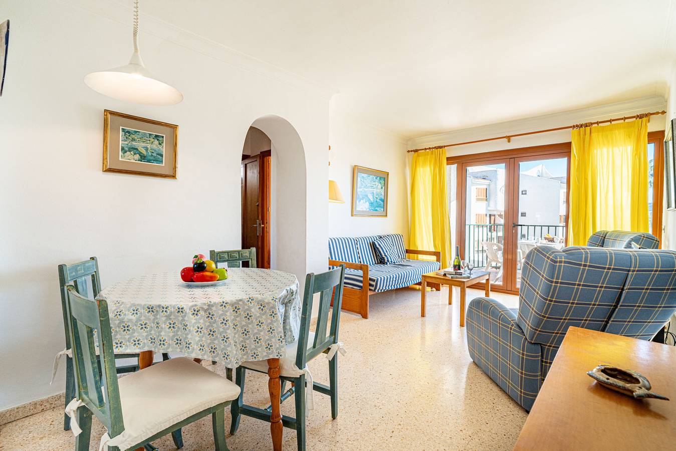Apartamento entero, Apartamento Anglada 54 frente la playa para 4 con piscina in Playa de Alcúdia, Alcúdia