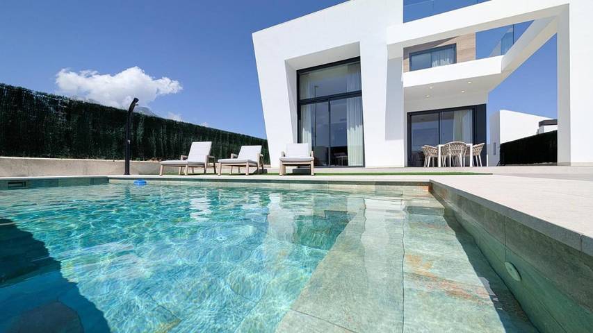 Villa voor 8 personen, with terras and zwembad as well as uitzicht in Finestrat