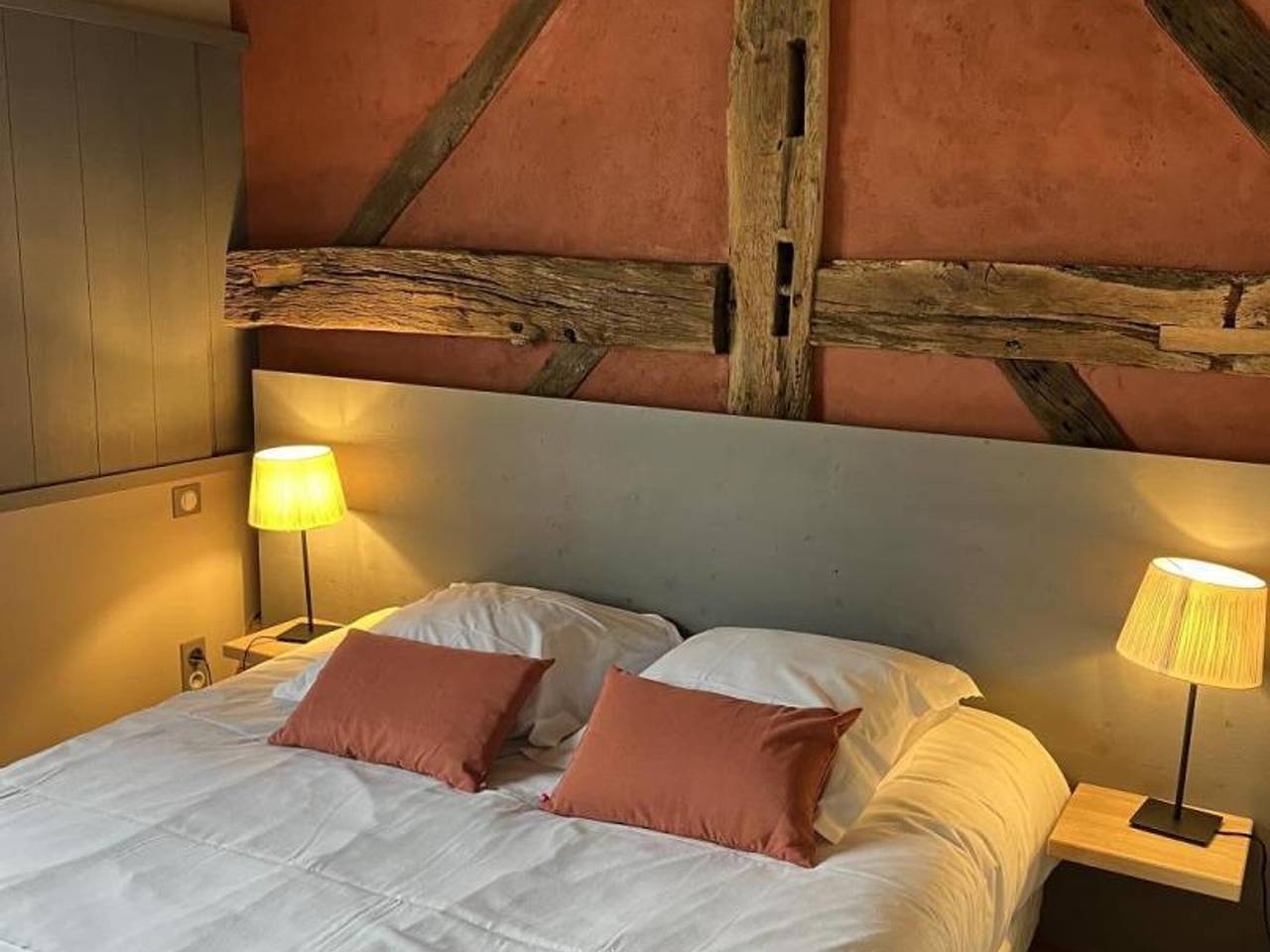 Casa rural tranquila para 4 pers. con jardín en Montbeugny in Montbeugny, Allier (desambiguación)