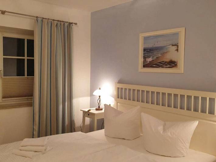 Ferienhaus für 3 Personen, mit Garten und Sauna in Middelhagen - 4