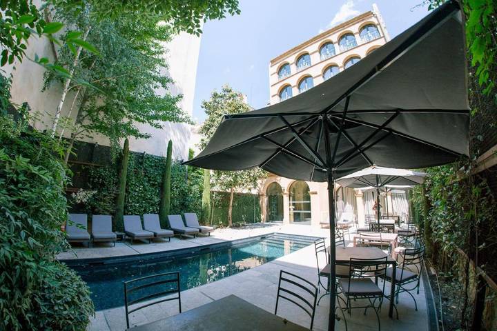 Hôtel pour 2 personnes, avec Terrasse ainsi que Jardin et Piscine dans Palau