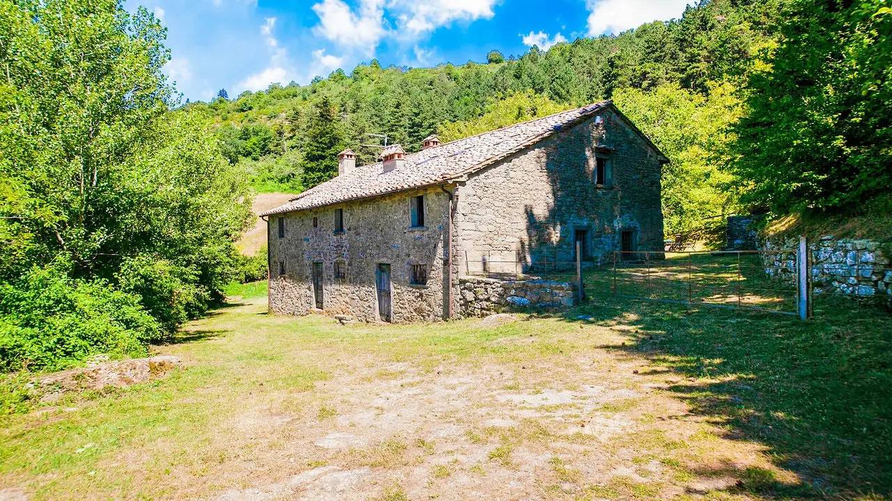 Agriturismo per 7 persone con giardino in Cortona, Provincia di Arezzo