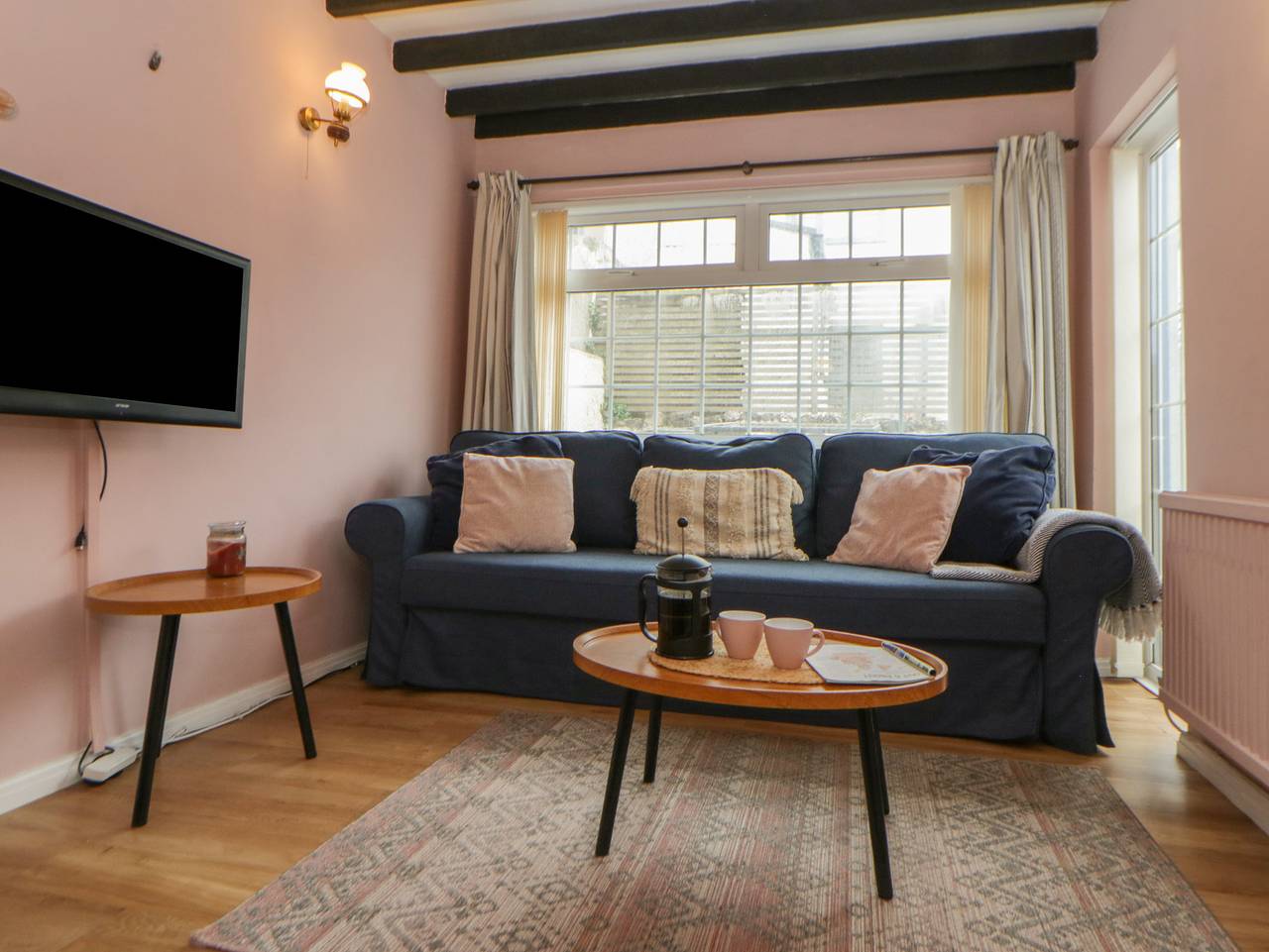1 Alpha Cottages in Tenby, Pembrokeshire