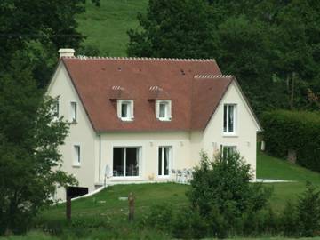 Gîte pour 12 personnes, avec terrasse ainsi que sauna et jardin, animaux acceptés à Danestal