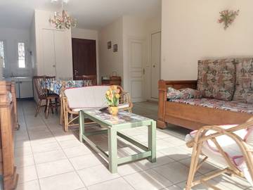 Appartement De Vacances pour 4 Personnes dans Jullouville, Manche, Photo 1