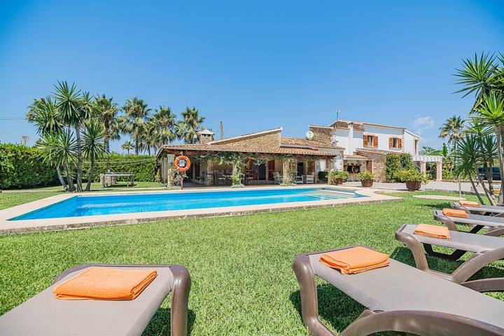 Villa für 8 Personen, mit Terrasse und Garten, kinderfreundlich in Alcúdia - 4