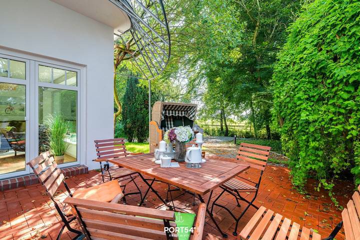 Ferienwohnung für 6 Personen, mit Balkon und Garten in Hedwigenkoog