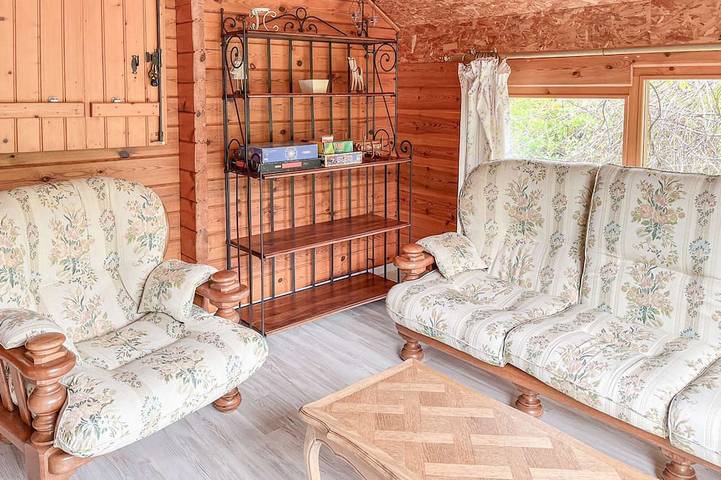 Gîte pour 8 personnes, avec balcon ainsi que jardin et sauna à Le Ménil - 4