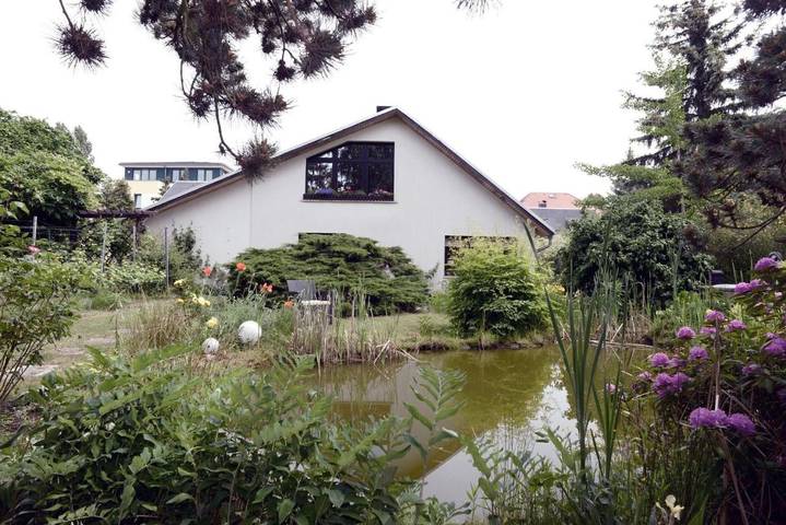 Ferienwohnung für 2 Personen, mit Terrasse und Garten sowie Ausblick in Radebeul