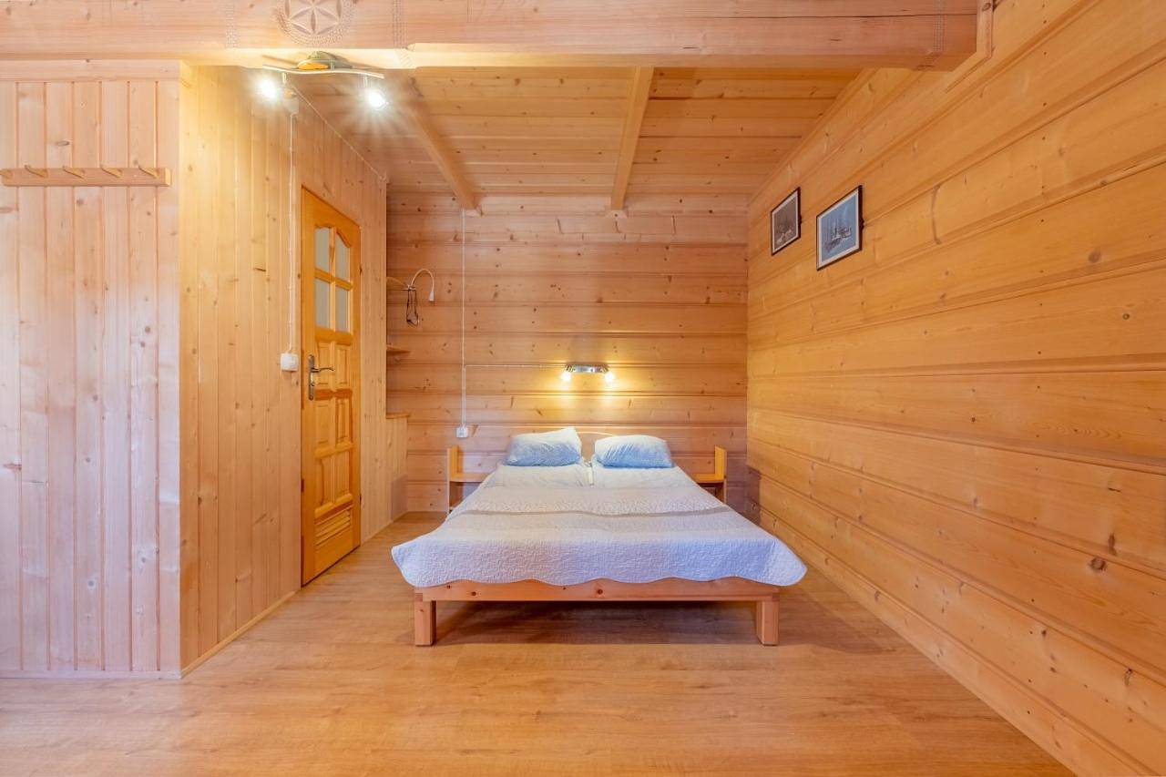 Four-Bedroom House in Małe Ciche, Karpaty (Polska)