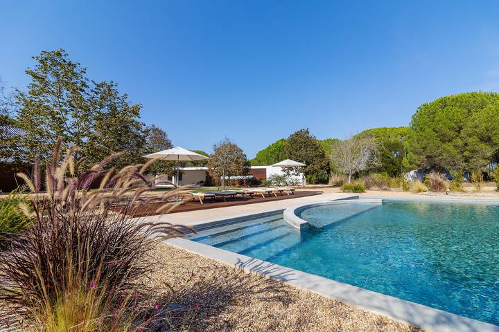 Location de vacances pour 10 personnes, avec jardin et terrasse à Melides - 2