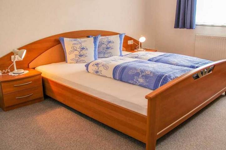 Ganze Wohnung, Haus Riedmüller Alexandra (WLan- Skidepod Gratis) - Ferienwohnung 1 in Jerzens, Bezirk Imst
