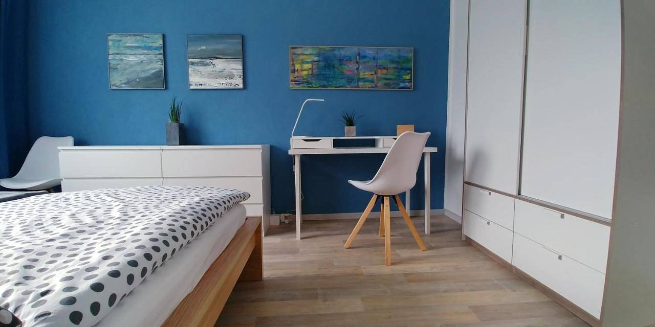 Ganze Wohnung, One-Bedroom Apartment in Laubegast, Dresden