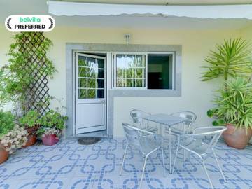 Location de vacances pour 2 personnes, avec terrasse et piscine à Penafiel