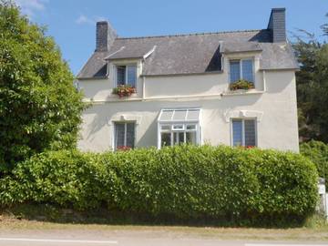 Chambre d’hôte pour 2 personnes, avec jardin et vue, animaux acceptés à Huelgoat
