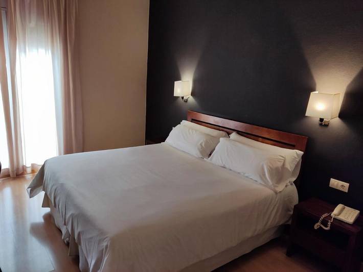 Hôtel pour 2 personnes, avec terrasse à La Jonquera - 4