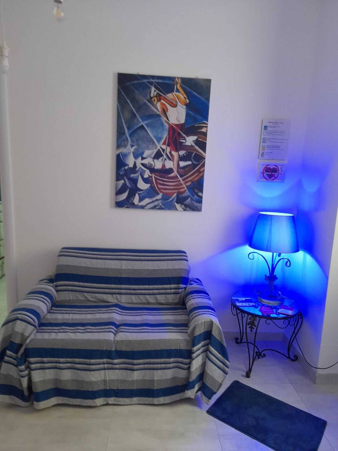 Apartamento entero, Apartamento 'Turchese' con terraza compartida, Wi-Fi y aire acondicionado in Mazara del Vallo, Provincia de Trapani