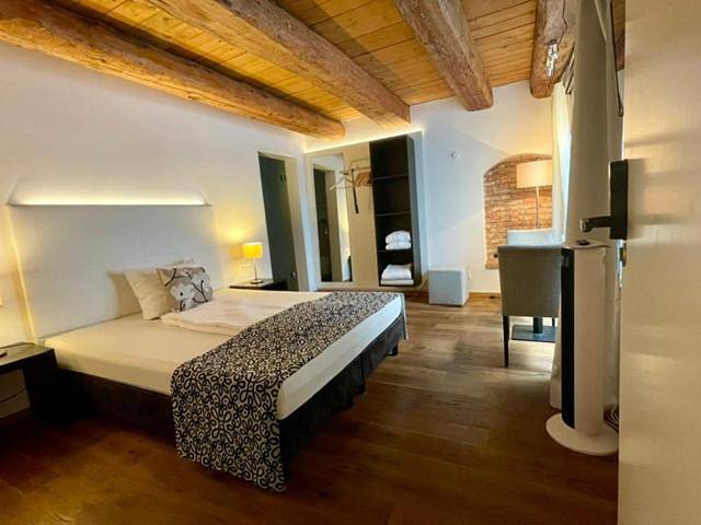 Hotel für 2 Personen, mit Balkon und Terrasse