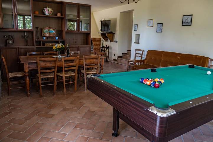 La Pieve, Privatvilla, Schwimmbad, Sibylle, Fahrräder, Fitnessraum, Spiele, Relax .. in Gualdo, Nationalpark Monti Sibillini