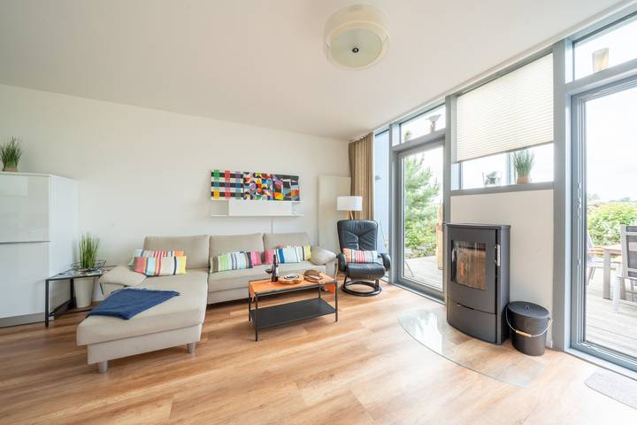 Ferienhaus für 6 Personen, mit Terrasse und Sauna sowie Ausblick und Seeblick in Heiligenhafen - 2