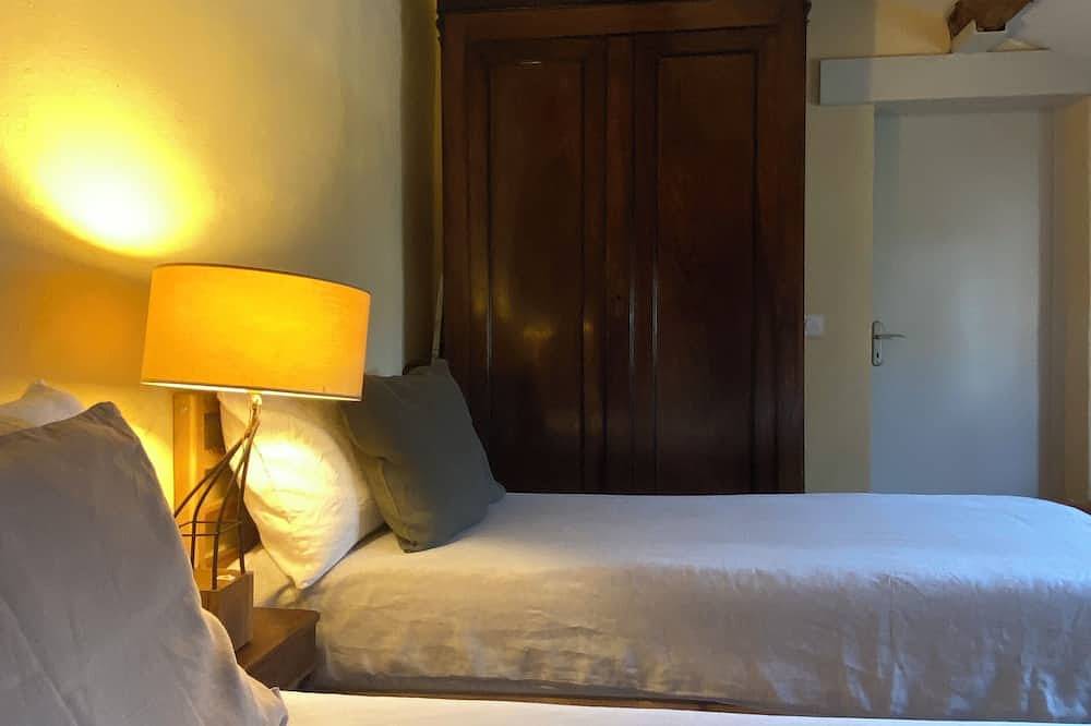 L’ Ermitage. Rustic charm in the heart of Uzès! in Uzès, Région de Nîmes
