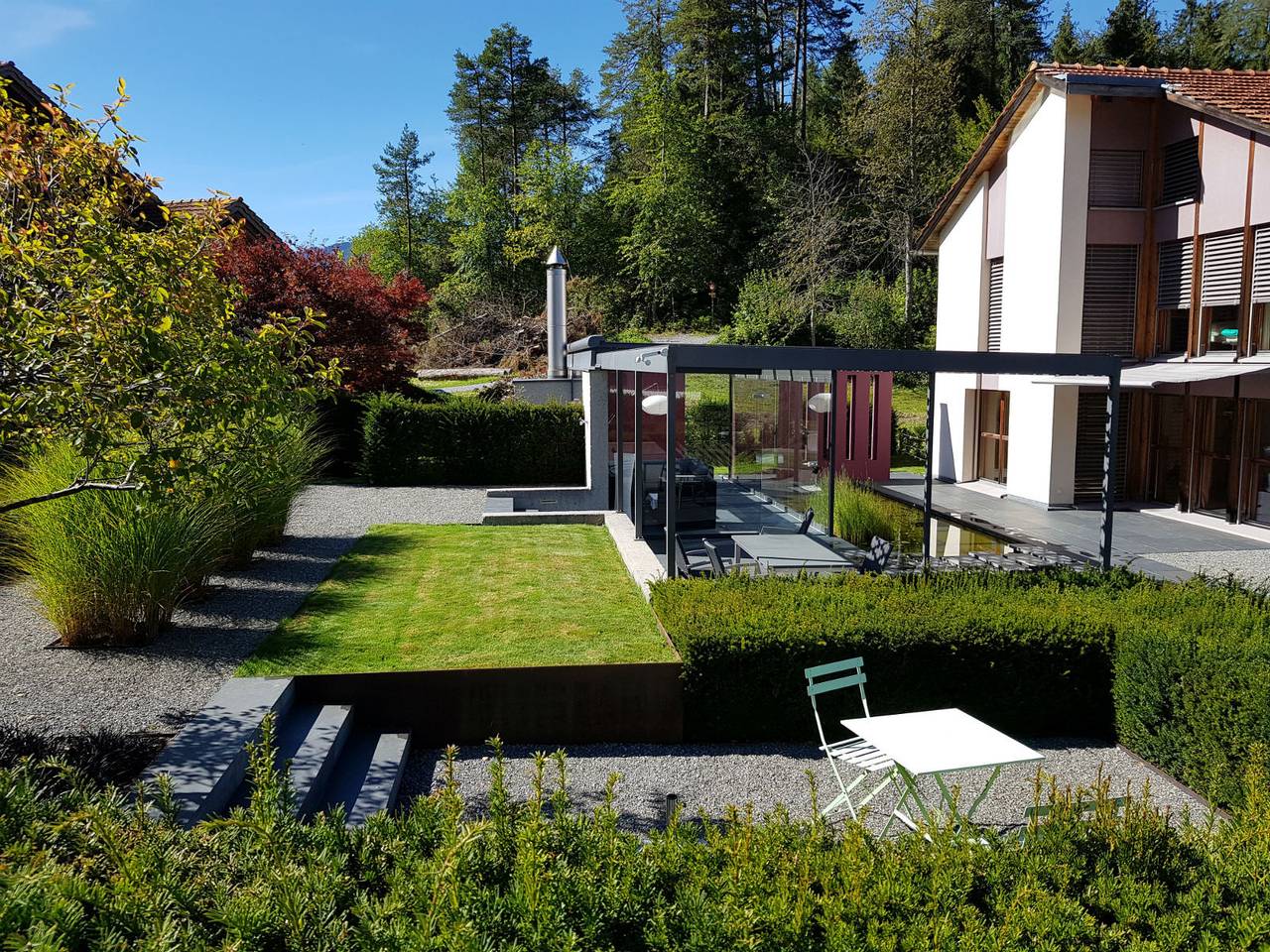 Ganze Ferienwohnung, Ferienhaus Carrera mit Traumgarten, Valendas - 3.5 Zimmer Ferienhaus für max. 2 Pers. in Safiental, Alpenarena