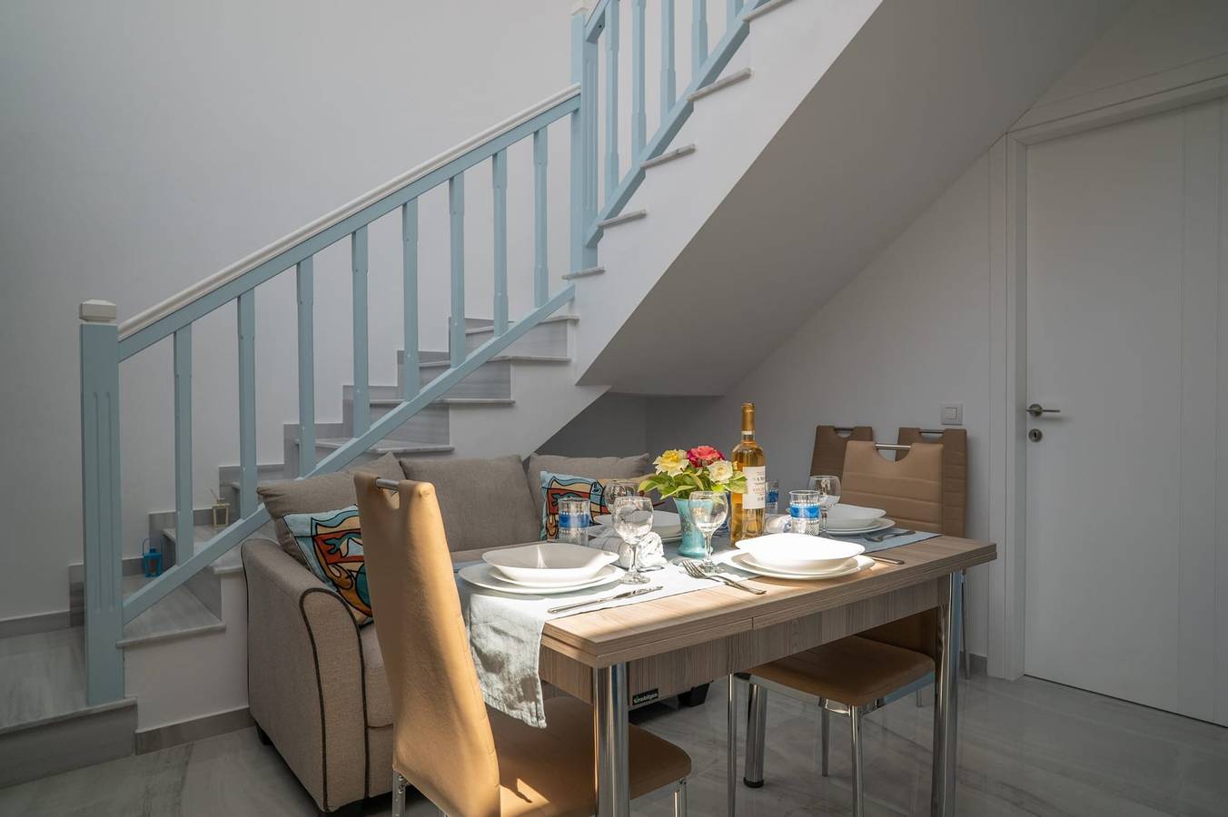 Villa voor 4 personen met terras in Ormos Koumeikon, Samos